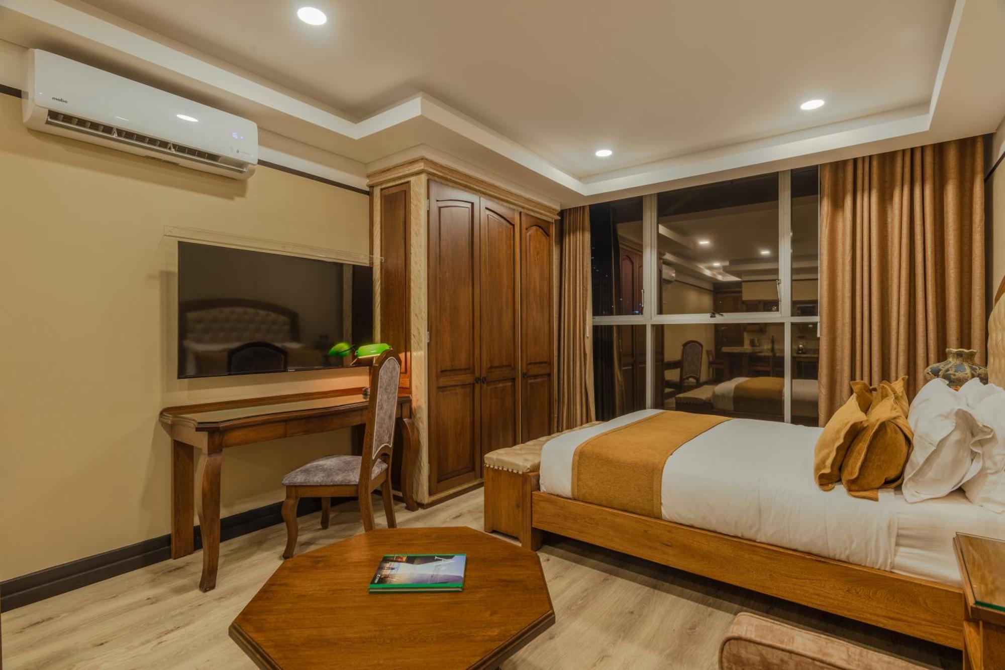Hotel Du Parc ميديلين المظهر الخارجي الصورة